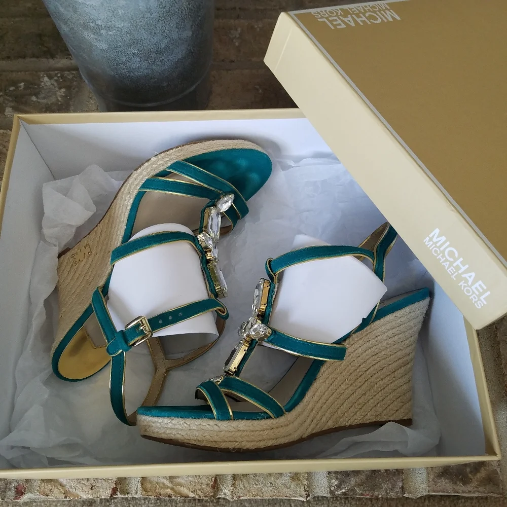 AUTHENTIC Michael Kors Aqua & Gold Suede Espadrille Wedge Sandals - size 7